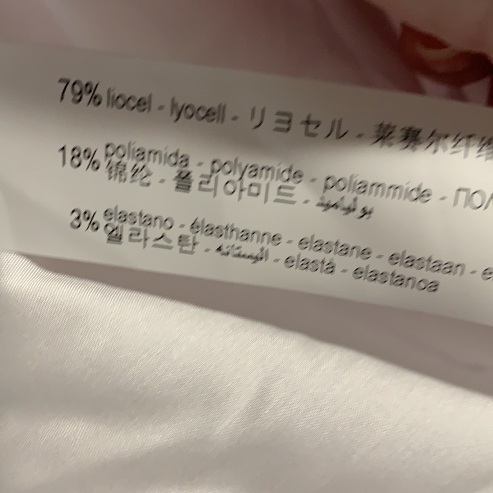 NWOT. Zara White Long Buttoned Shirt. Size M. - Picture 6 of 7